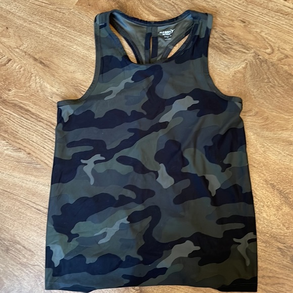 Old Navy Tops - Old Navy Active Breathe On Camo Tank